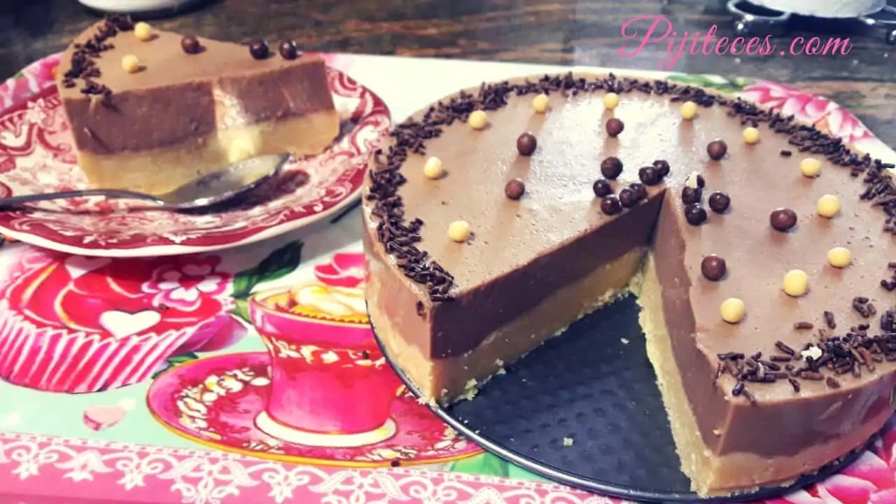 Tarta de cuajada y donuts de aprovechamiento